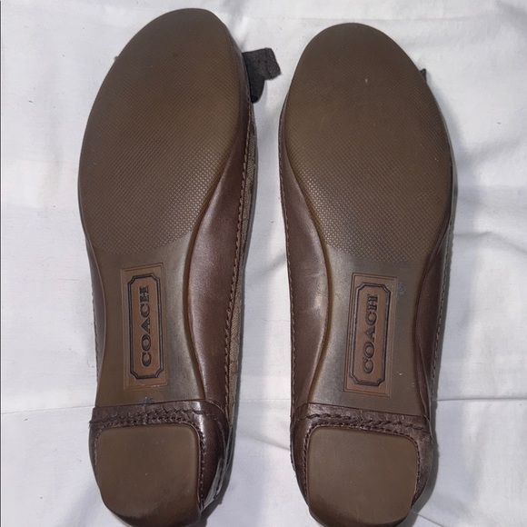 Coach Brown Bow Flats Size 8 - Picture 9 of 14